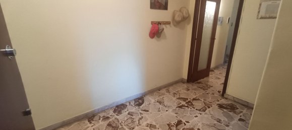 3 Schlafzimmer Wohnung in Giarre, Italy, Nr. 319054 2