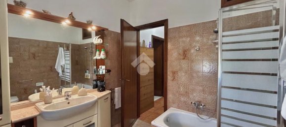 3 rooms Apartment in Casalserugo, Italy No. 278524 9