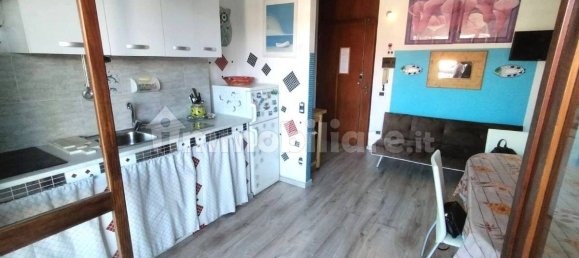 1 bedroom Apartment in Carrara, Italy No. 134655 2
