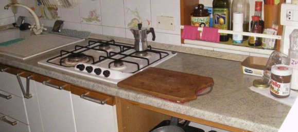 2 rooms Apartment in Rozzano, Italy No. 13412 17