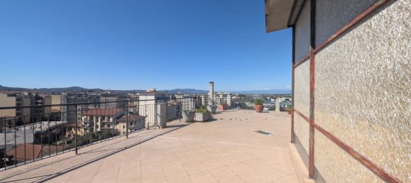 4 rooms Penthouse in Florence, Italy No. 169040 22