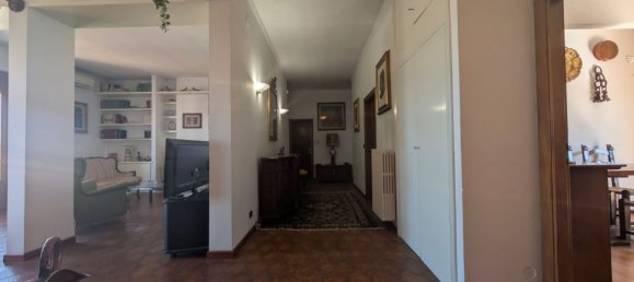 4 rooms Penthouse in Florence, Italy No. 169040 17
