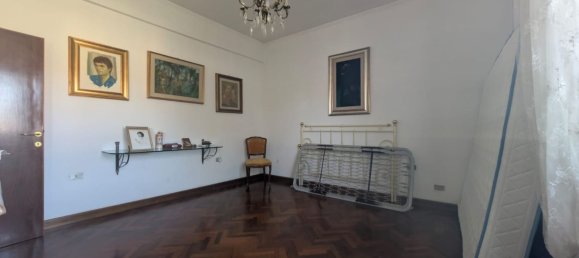 4 rooms Penthouse in Florence, Italy No. 169040 12