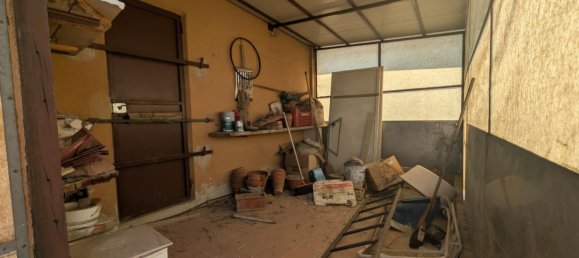 4 rooms Penthouse in Florence, Italy No. 169040 4