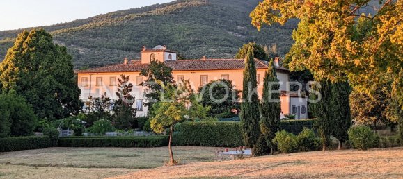 3 bedrooms Villa in Arezzo, Italy No. 128381 18