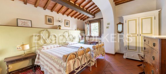 3 bedrooms Villa in Arezzo, Italy No. 128381 13