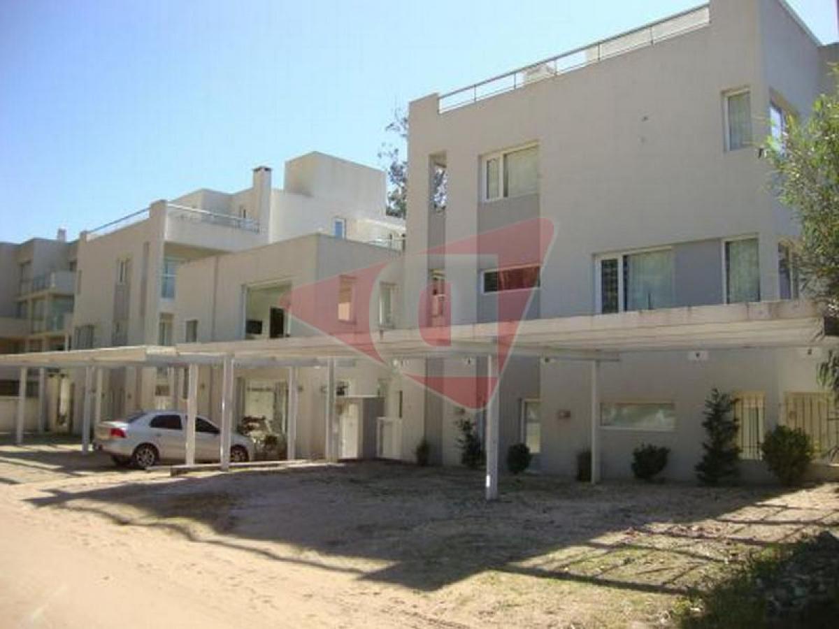 2 bedrooms Apartment in Mar del Plata, Argentina No. 72281