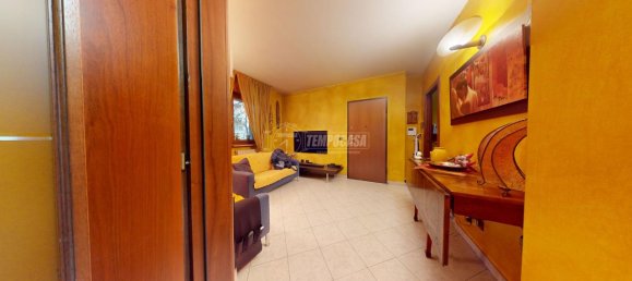 4 rooms Apartment in Turin, Italy No. 5660 8