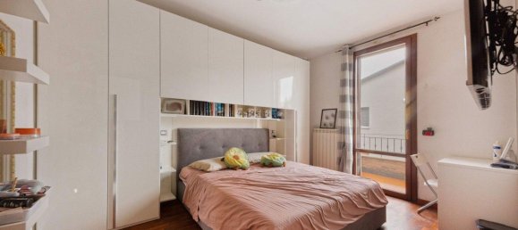 Villa T4 em Sassuolo, Italy N.º 363902 9