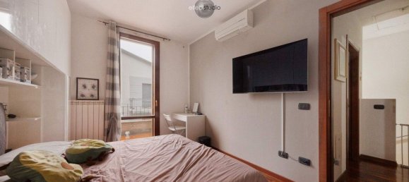 Villa T4 em Sassuolo, Italy N.º 363902 10