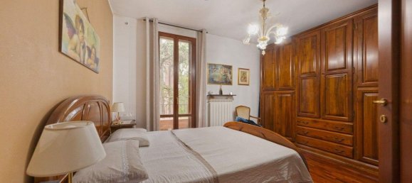 Villa T4 em Sassuolo, Italy N.º 363902 13