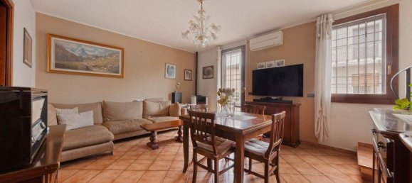 Villa T4 em Sassuolo, Italy N.º 363902 20