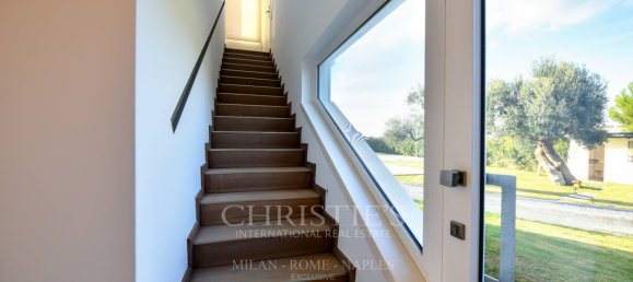 Вилла с 3 спальнями в Монополи, Италия № 59756 19