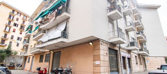 6 rooms Apartment in Genoa, Italy No. 180567 21