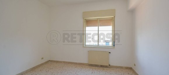 4 rooms Apartment in Messina, Italy No. 321031 16