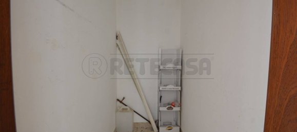 4 rooms Apartment in Messina, Italy No. 321031 23