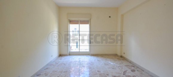 4 rooms Apartment in Messina, Italy No. 321031 14