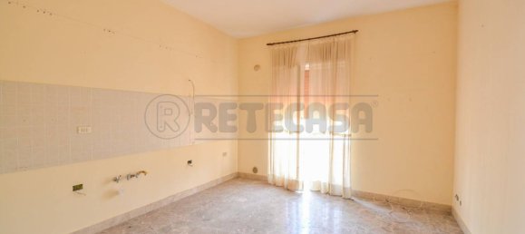 4 rooms Apartment in Messina, Italy No. 321031 5