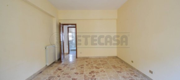 4 rooms Apartment in Messina, Italy No. 321031 15