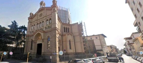 6 bedrooms Apartment in Florence, Italy No. 353128 7