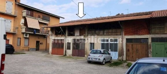 3 bedrooms Apartment in Roncello, Italy No. 206138 4