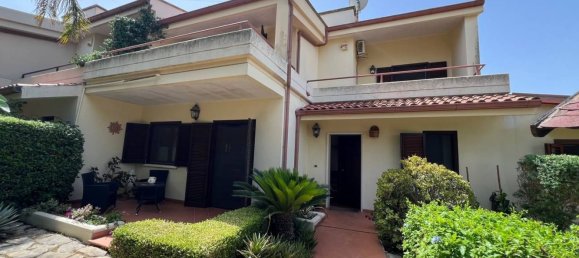 6 rooms House in Taranto, Italy No. 34610 31