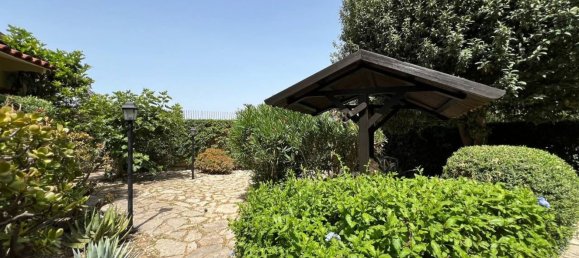 6 rooms House in Taranto, Italy No. 34610 35