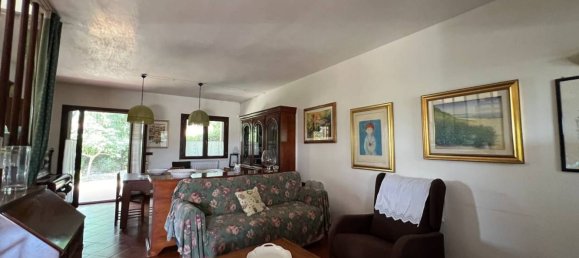 6 rooms House in Taranto, Italy No. 34610 46