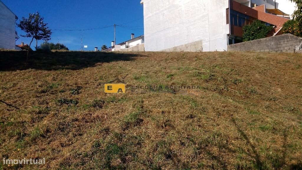 Grundstück in Vila Nova de Gaia, Portugal 835m², Nr. 19356