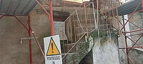 Дом с 5 комнатами в Лилльян, Италия № 221058 36