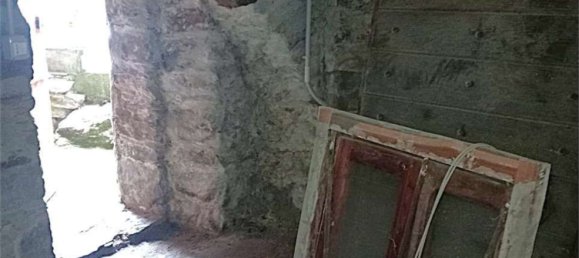 Дом с 5 комнатами в Лилльян, Италия № 221058 37