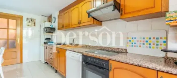 3 Schlafzimmer Wohnung in Valencia, Spain, Nr. 136937 3