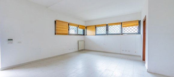 Edifício em Frascati, Italy 1000 m² N.º 118833 2