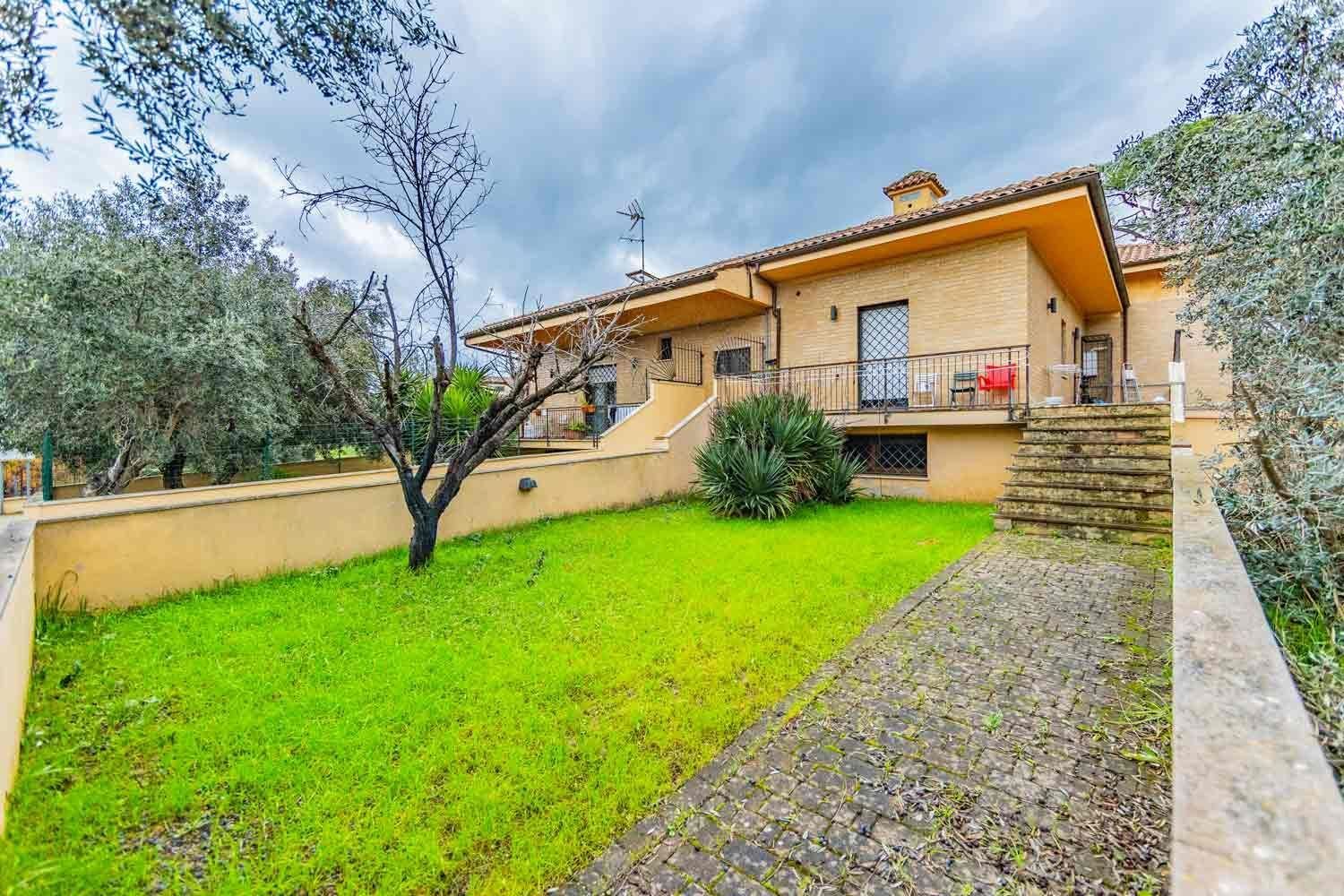 Edifício em Frascati, Italy 1000 m² N.º 118833