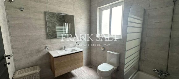 Пентхаус с 2 спальнями в Бирзеббуджа, Мальта № 7560 13