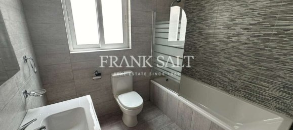 Пентхаус с 2 спальнями в Бирзеббуджа, Мальта № 7560 12