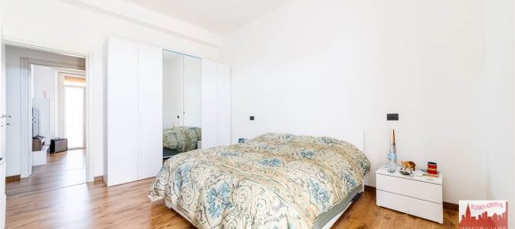 Propiedad comercial de 1 dormitorio en Varese, Italy No. 374169 12