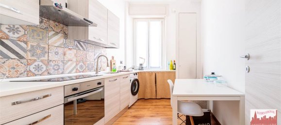 Propiedad comercial de 1 dormitorio en Varese, Italy No. 374169 5