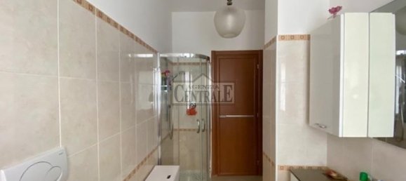 3 rooms Apartment in Sanremo, Italy No. 228228 5