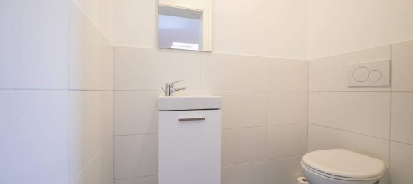 4غرفة شقة في Traun, Austria رقم 252242 16