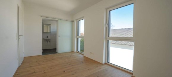 4غرفة شقة في Traun, Austria رقم 252242 12