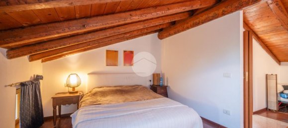 2 rooms Apartment in Verona, Italy No. 82688 12