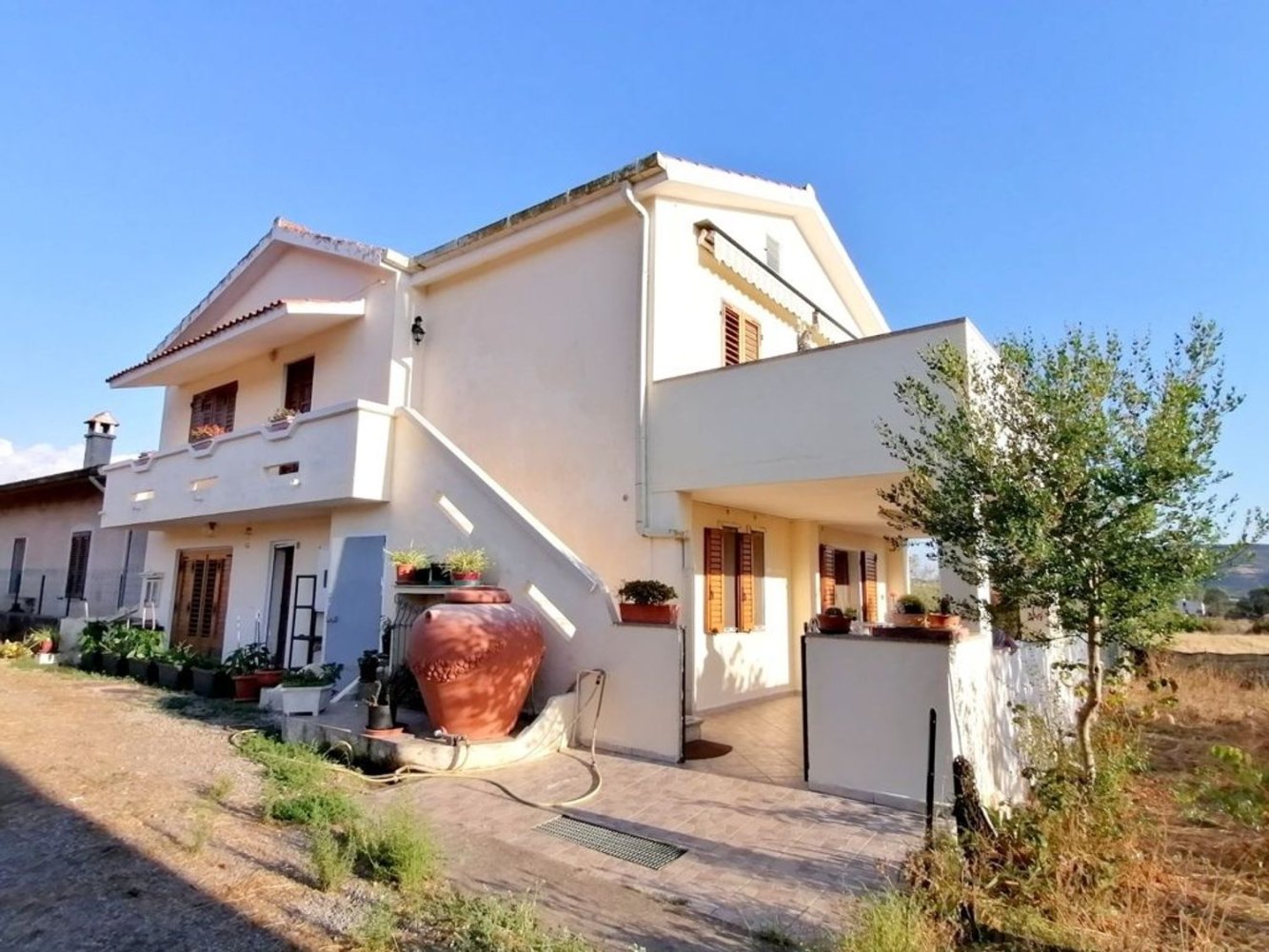 Вилла с 6 комнатами в Сардиния, Италия № 244126