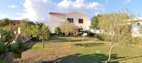 Вилла с 6 комнатами в Сардиния, Италия № 244126 3