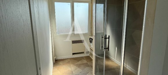 Квартира с 3 спальнями в Ла-Рош-сюр-Йон, Франция № 277952 4