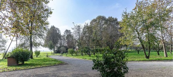 7غرفة فيلا في Reggio Emilia, Italy رقم 106801 18