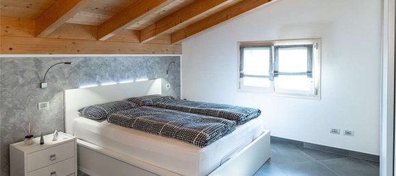 7غرفة فيلا في Reggio Emilia, Italy رقم 106801 11