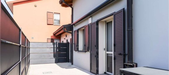 7غرفة فيلا في Reggio Emilia, Italy رقم 106801 24