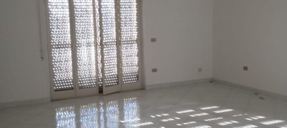 3 rooms Apartment in Caserta, Italy No. 293091 22