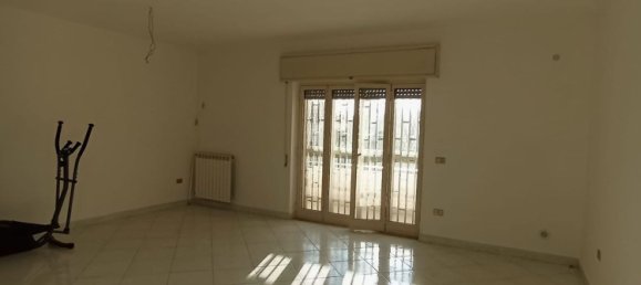 3 rooms Apartment in Caserta, Italy No. 293091 17